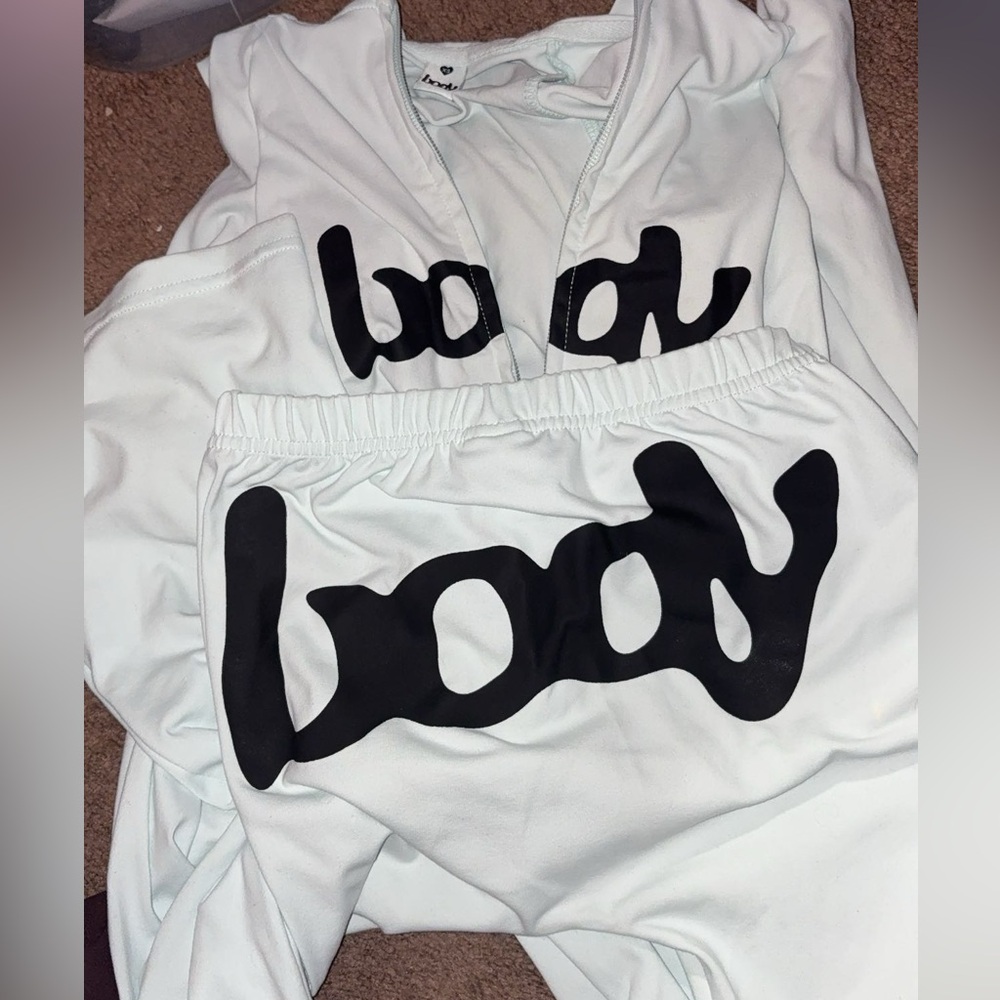 Body by raven teal set